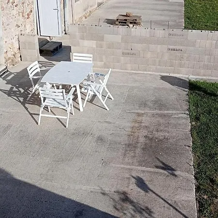 Petite Maison Au Calme A La Campagne 펜션